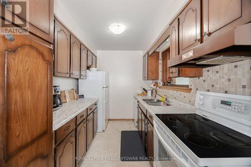 55 Edilou Drive, Toronto (Alderwood), ON - Indoor Photo Showing Kitchen With Double Sink