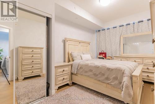 321 - 4700 Highway 7 Road, Vaughan, ON - Indoor Photo Showing Bedroom