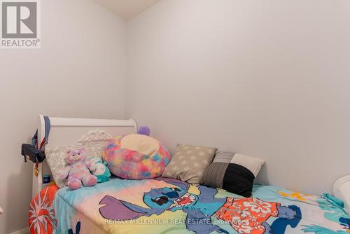 321 - 4700 Highway 7 Road, Vaughan, ON - Indoor Photo Showing Bedroom