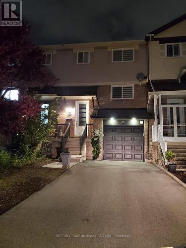 52 Chabad Gate, Vaughan, ON - Outdoor With Facade