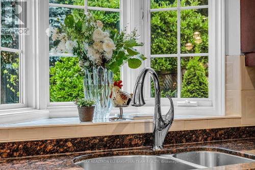 133 Elizabeth Street, Ajax (Central West), ON - Indoor Photo Showing Kitchen With Double Sink