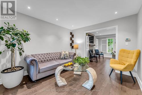 133 Elizabeth Street, Ajax (Central West), ON - Indoor Photo Showing Living Room