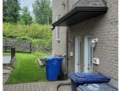 Exterior entrance - 1718 Rue Notre-Dame-De-Fatima, Laval (Pont-Viau), QC - Outdoor