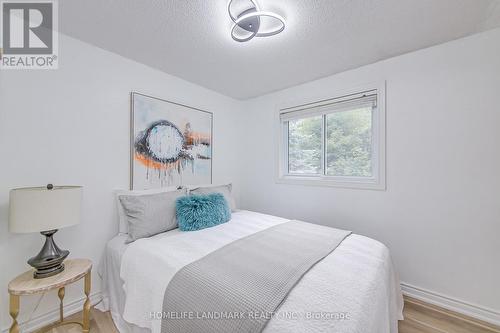 277 Nelson Street, Barrie (Grove East), ON - Indoor Photo Showing Bedroom