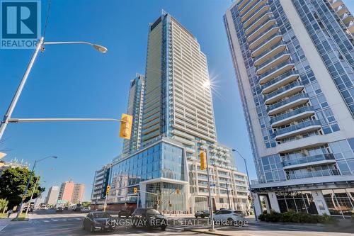 S2606 - 8 Olympic Garden Drive, Toronto (Newtonbrook East), ON - Outdoor With Facade