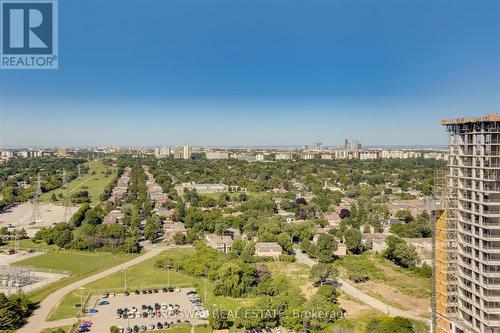 S2606 - 8 Olympic Garden Drive, Toronto (Newtonbrook East), ON - Outdoor With View