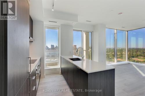 S2606 - 8 Olympic Garden Drive, Toronto (Newtonbrook East), ON - Indoor Photo Showing Kitchen