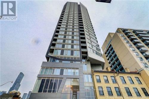 909 - 68 Shuter Street, Toronto (Church-Yonge Corridor), ON - Outdoor With Facade