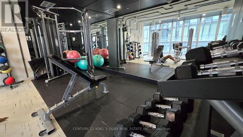 909 - 68 Shuter Street, Toronto (Church-Yonge Corridor), ON - Indoor Photo Showing Gym Room