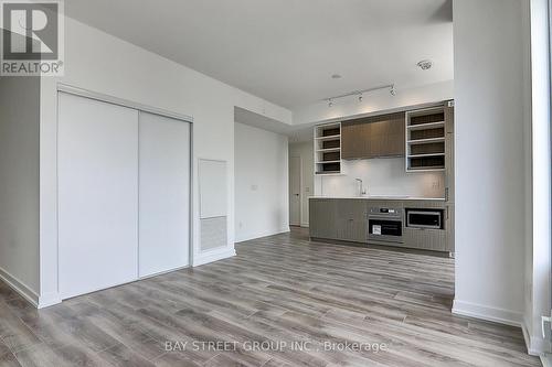 1002 - 20 Edward Street, Toronto (Bay Street Corridor), ON - Indoor Photo Showing Kitchen