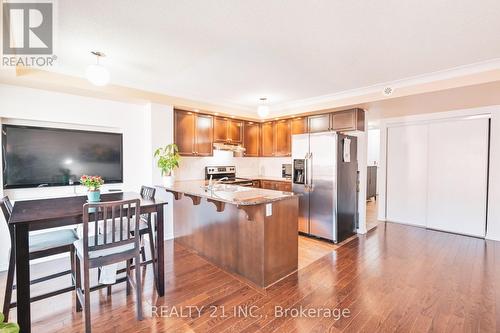 23 - 669D Warden Avenue, Toronto (Clairlea-Birchmount), ON - Indoor Photo Showing Kitchen