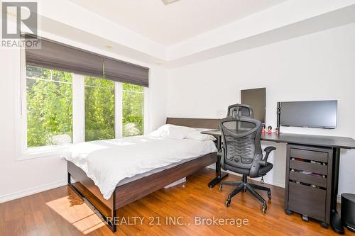 23 - 669D Warden Avenue, Toronto (Clairlea-Birchmount), ON - Indoor Photo Showing Bedroom