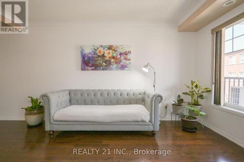 23 - 669D Warden Avenue, Toronto (Clairlea-Birchmount), ON - Indoor Photo Showing Bedroom