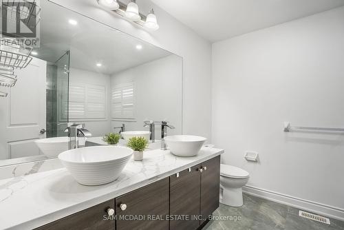 28 Clockwork Drive, Brampton (Northwest Brampton), ON - Indoor Photo Showing Bathroom