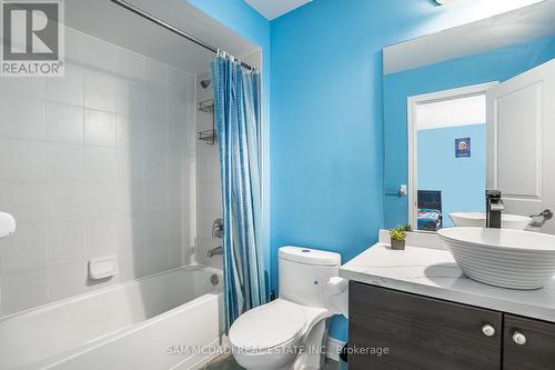 28 Clockwork Drive, Brampton (Northwest Brampton), ON - Indoor Photo Showing Bathroom