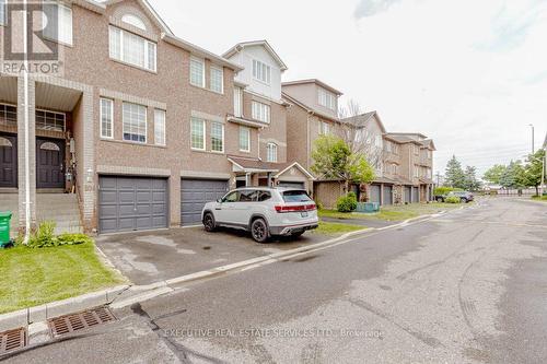 108 - 108 Spadina Road, Brampton, ON - Outdoor With Facade