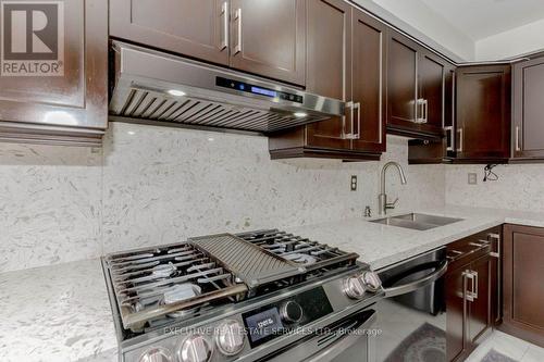 108 - 108 Spadina Road, Brampton, ON - Indoor Photo Showing Kitchen With Double Sink With Upgraded Kitchen