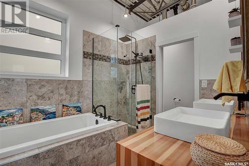 Auction Mart Road Acreage, Corman Park Rm No. 344, SK - Indoor Photo Showing Bathroom