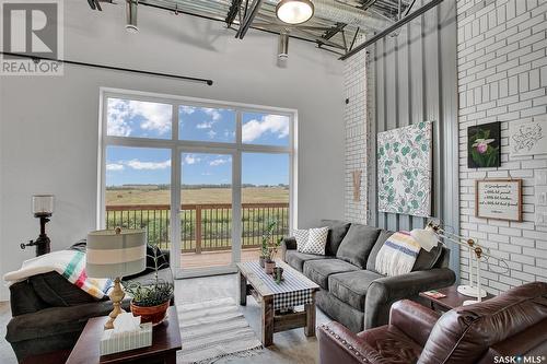 Auction Mart Road Acreage, Corman Park Rm No. 344, SK - Indoor Photo Showing Living Room