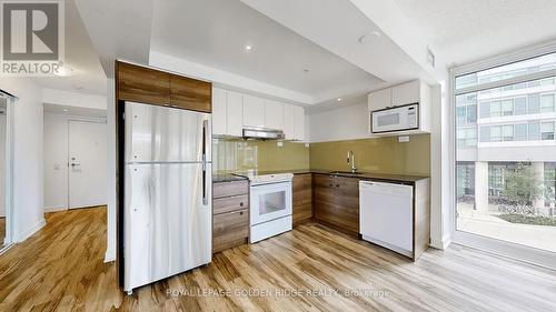 309 - 121 Mcmahon Drive, Toronto (Bayview Village), ON - Indoor Photo Showing Kitchen