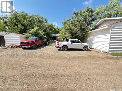 202 Hood Street, Maple Creek, SK - Outdoor