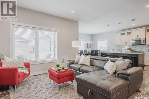 267 Baltzan Boulevard, Saskatoon, SK - Indoor Photo Showing Living Room