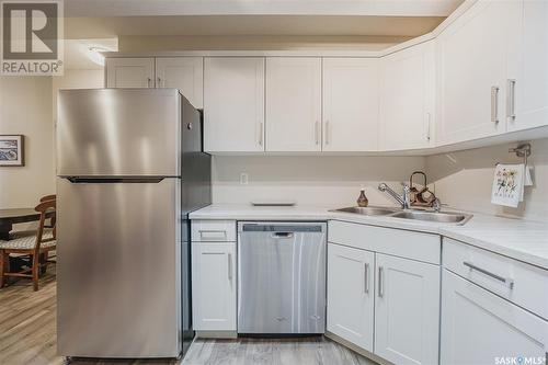 267 Baltzan Boulevard, Saskatoon, SK - Indoor Photo Showing Kitchen With Double Sink