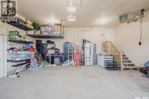 267 Baltzan Boulevard, Saskatoon, SK - Indoor Photo Showing Garage