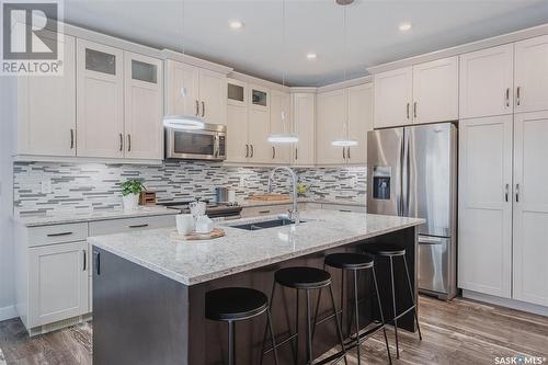 267 Baltzan Boulevard, Saskatoon, SK - Indoor Photo Showing Kitchen With Double Sink With Upgraded Kitchen