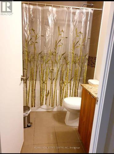 1803 - 4099 Brickstone Mews, Mississauga (Creditview), ON - Indoor Photo Showing Bathroom