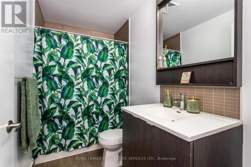 1611 - 2560 Eglinton Avenue W, Mississauga (Central Erin Mills), ON - Indoor Photo Showing Bathroom