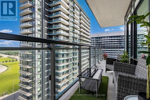 1611 - 2560 Eglinton Avenue W, Mississauga (Central Erin Mills), ON - Outdoor