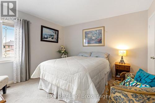 56 Cartwright Drive N, Barrie (Cundles East), ON - Indoor Photo Showing Bedroom