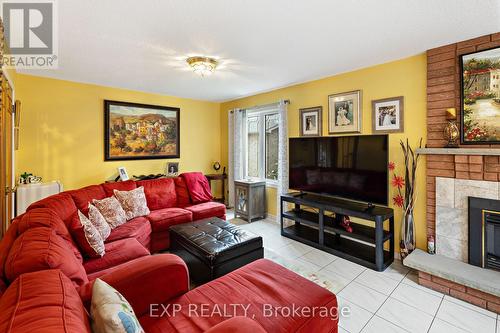 56 Cartwright Drive N, Barrie (Cundles East), ON - Indoor Photo Showing Living Room With Fireplace