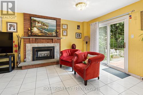 56 Cartwright Drive N, Barrie (Cundles East), ON - Indoor Photo Showing Living Room With Fireplace