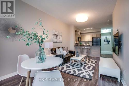 1701 - 3515 Kariya Drive, Mississauga (Fairview), ON - Indoor Photo Showing Dining Room