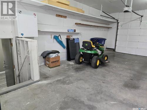 230 Ash Street, Outlook, SK - Indoor Photo Showing Garage