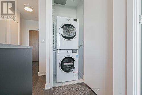 1001 - 8 Tippett Road, Toronto (Clanton Park), ON - Indoor Photo Showing Laundry Room