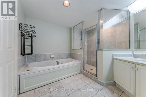 #217 - 610 Bullock Drive, Markham (Markville), ON - Indoor Photo Showing Bathroom