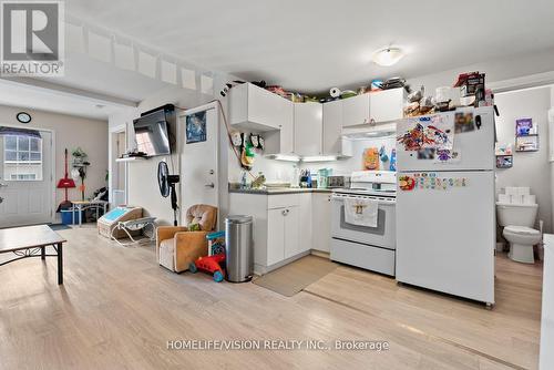 78 Front Street S, Orillia, ON - Indoor Photo Showing Kitchen