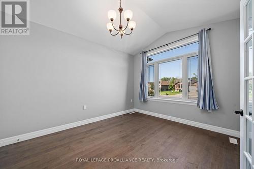 151 Cherrywood Parkway, Greater Napanee, ON - Indoor Photo Showing Other Room