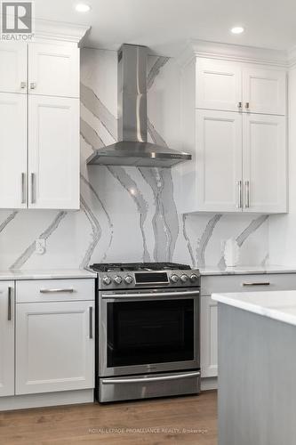 151 Cherrywood Parkway, Greater Napanee, ON - Indoor Photo Showing Kitchen