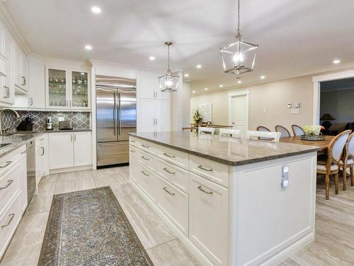 Kitchen - 175  - 181 Boul. Dagenais E., Laval (Vimont), QC - Indoor Photo Showing Kitchen With Upgraded Kitchen