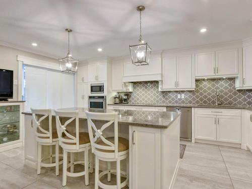 Kitchen - 175  - 181 Boul. Dagenais E., Laval (Vimont), QC - Indoor Photo Showing Kitchen With Upgraded Kitchen