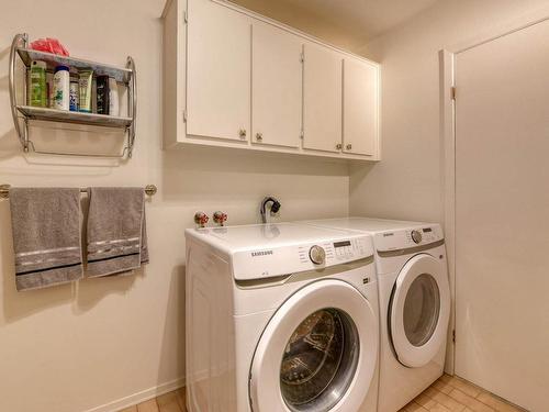 Bathroom - 175  - 181 Boul. Dagenais E., Laval (Vimont), QC - Indoor Photo Showing Laundry Room