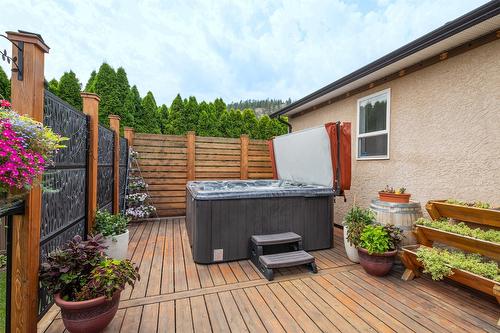 245 Moubray Road, Kelowna, BC - Outdoor With Deck Patio Veranda With Exterior