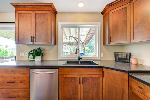 245 Moubray Road, Kelowna, BC - Indoor Photo Showing Kitchen With Double Sink