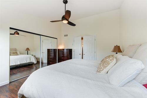 245 Moubray Road, Kelowna, BC - Indoor Photo Showing Bedroom