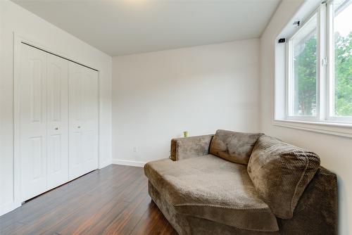 245 Moubray Road, Kelowna, BC - Indoor Photo Showing Bedroom