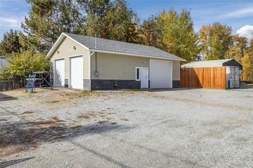 2058 Parsons Road, Kelowna, BC - Outdoor With Exterior